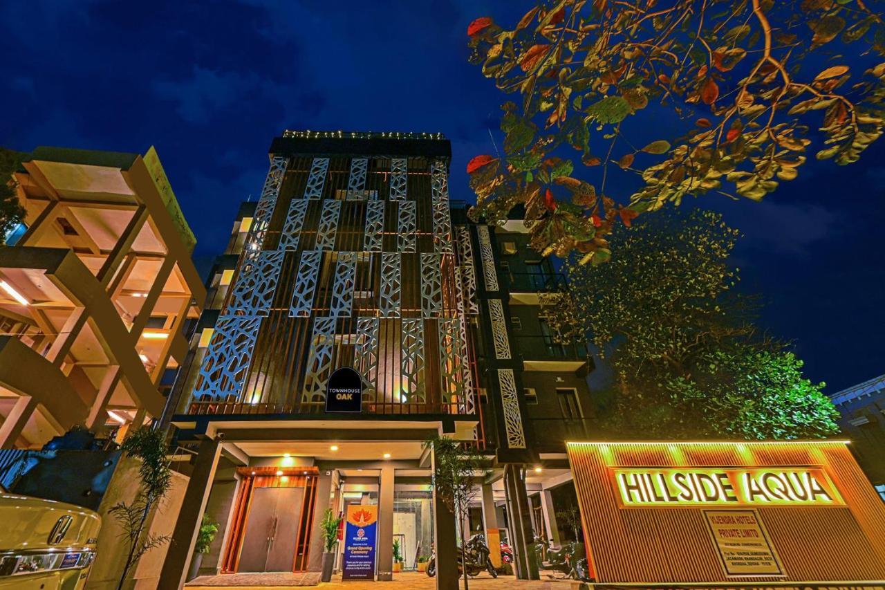 Super Townhouse Oak Hillside Aqua Khandagiri Exterior foto