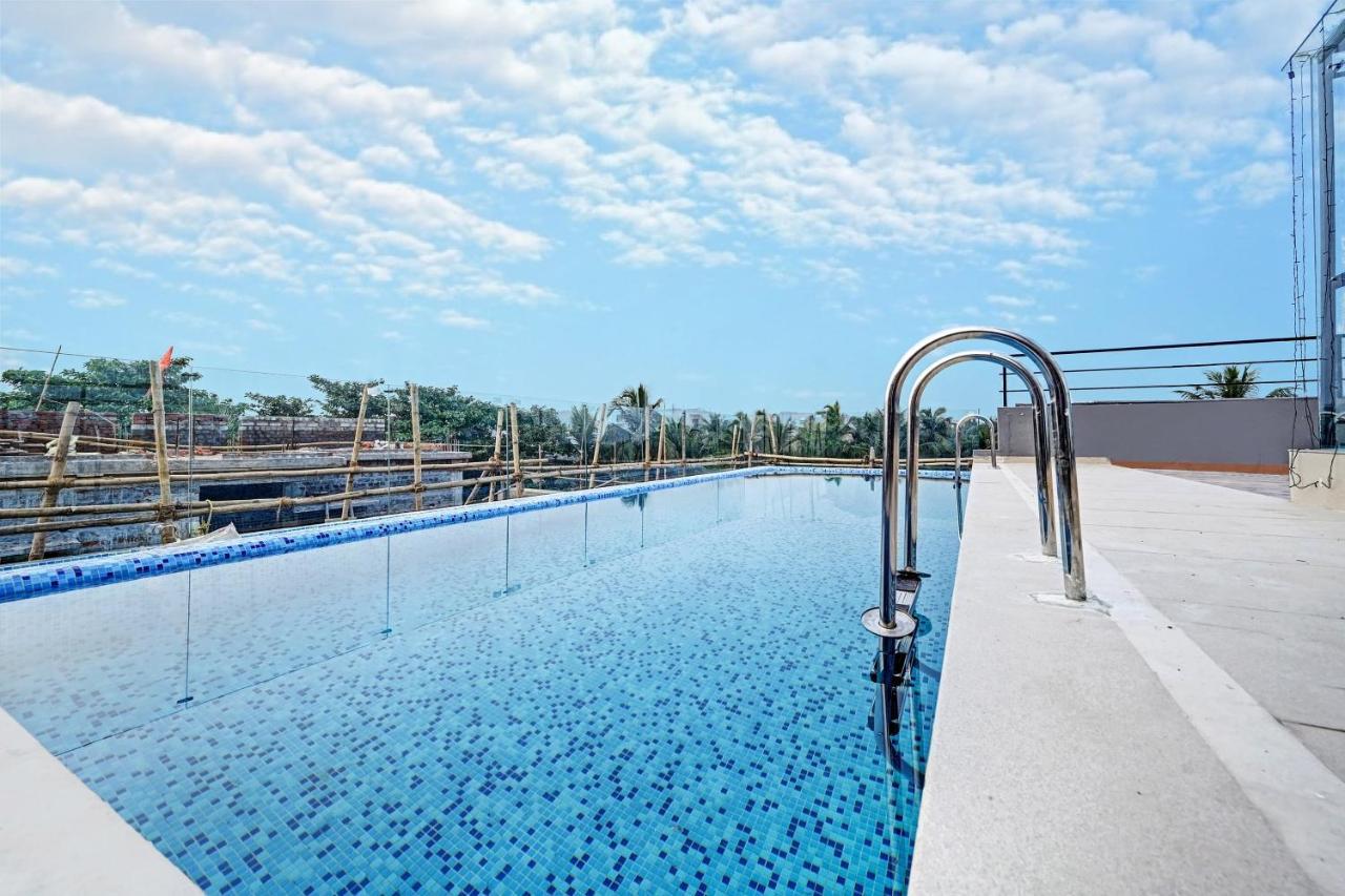 Super Townhouse Oak Hillside Aqua Khandagiri Exterior foto